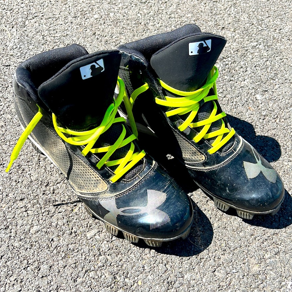 Size 12 Under Armour Cleats